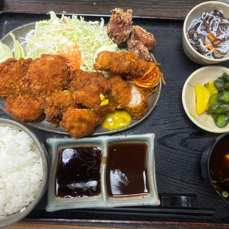 ジャンボチキンカツ定食 唐揚げ2個(和風キッチン 蔵)