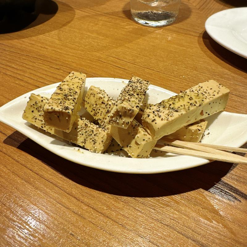 スパイシークリームチーズの醤油漬け(鉄板バル SOURCE （ソース）)