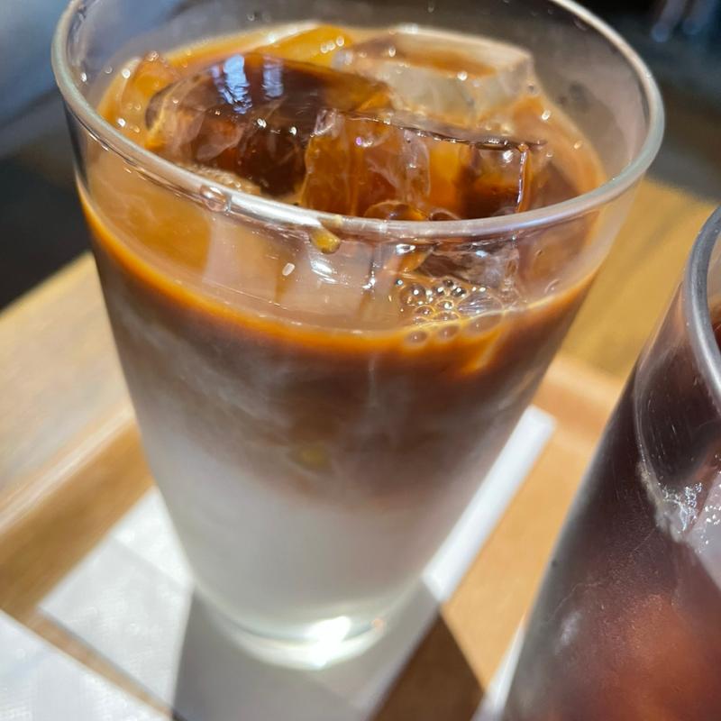 カフェラテ(ゴンゾウ カフェ&ビーンズ)