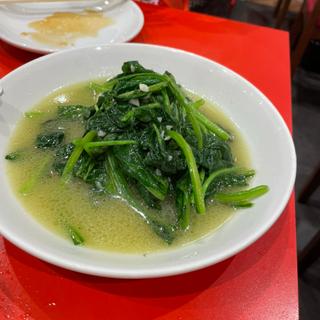 青菜炒め(台湾料理 味仙 大阪駅前第2ビル店)