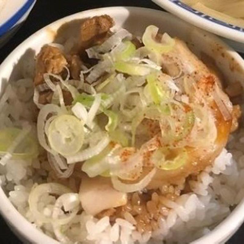 炙りチャーシュー丼(東勝軒○秀 浜松店 （マルヒデ）)