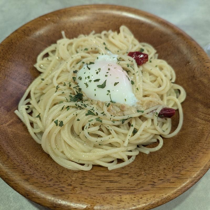 半熟卵のペペロンチーノ(サイゼリヤ 北浦和西口店)