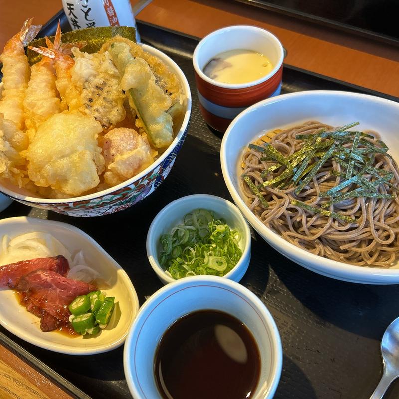 鱧と海老と夏野菜の天丼御膳(和食さと 姫路南店)