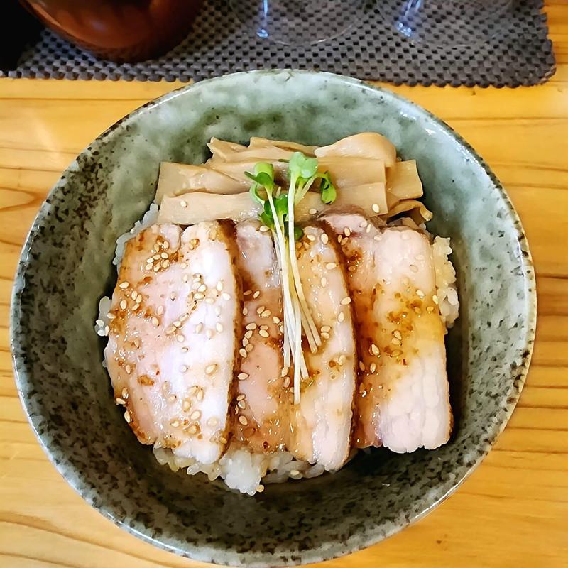 チャーシュー丼(支那そば やまき)