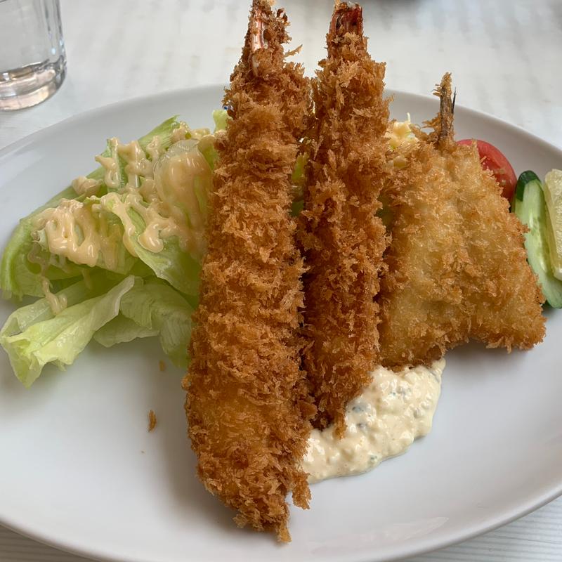 エビフライランチ(洋食なかじま)