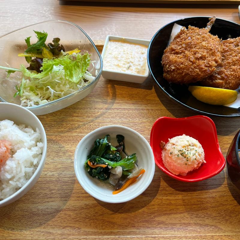 アジフライ定食(博多もつ鍋やまや 府中駅店)