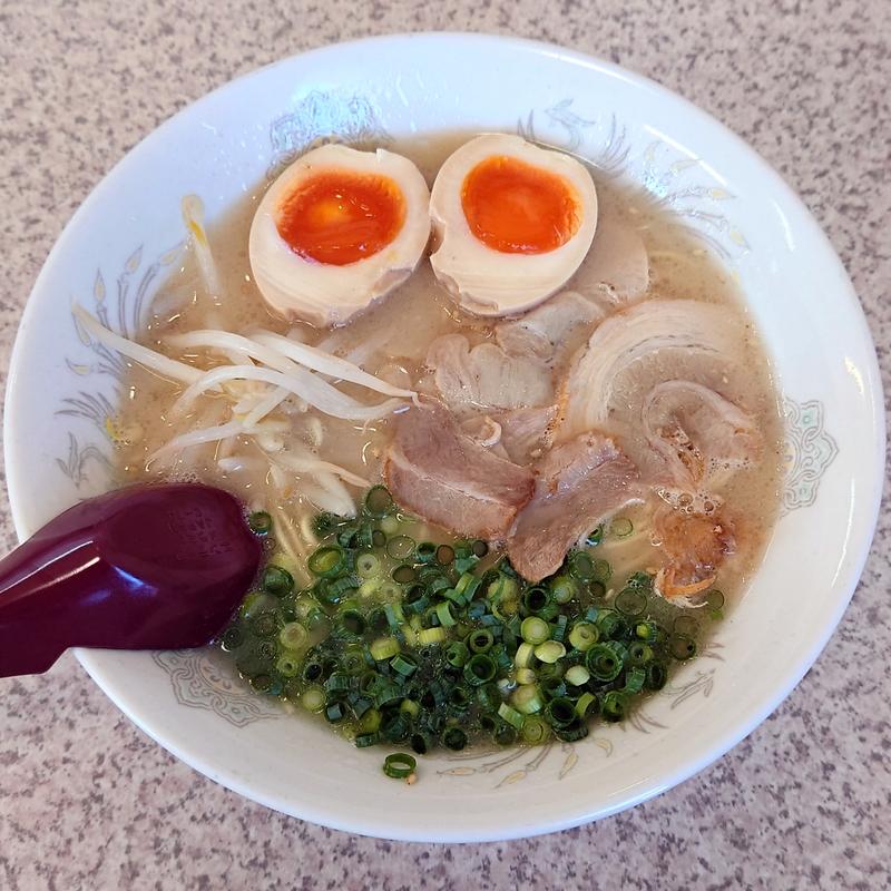 ラーメン(ラーメンの横綱勝山)