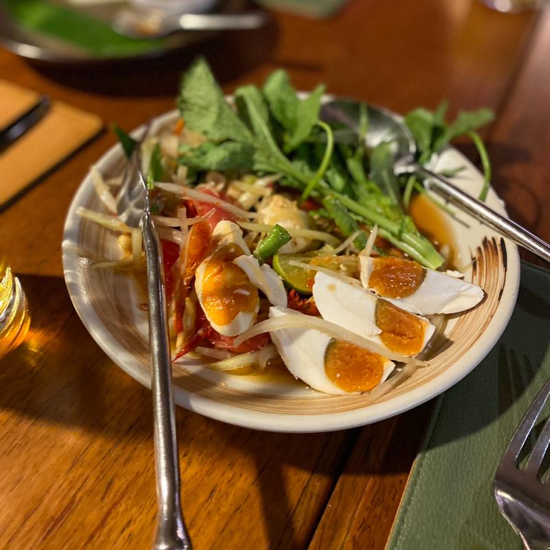 塩卵入りソムタム(マンゴーツリー)