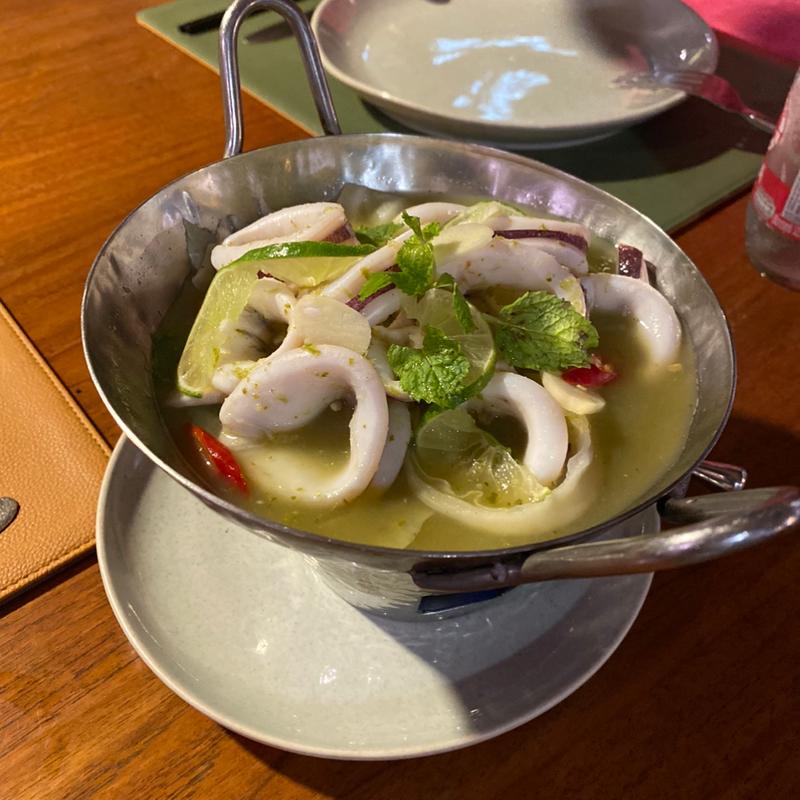 烏賊のライムスープ(マンゴーツリー)