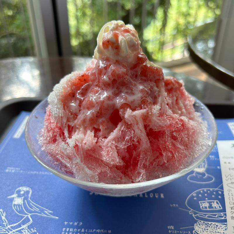 かき氷　いちご(資生堂パーラー 神椿)