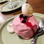 ブルーベリーのカスタードケーキ_ランチセットC