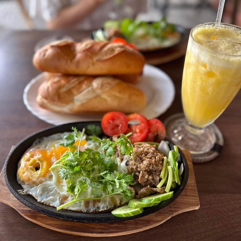 モーニング(オーサカバインミー (Bánh mì bà Trần))