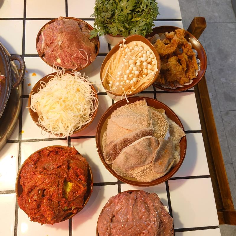 柔らかレバー(凡姐老火鍋)