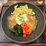 サラダうどん