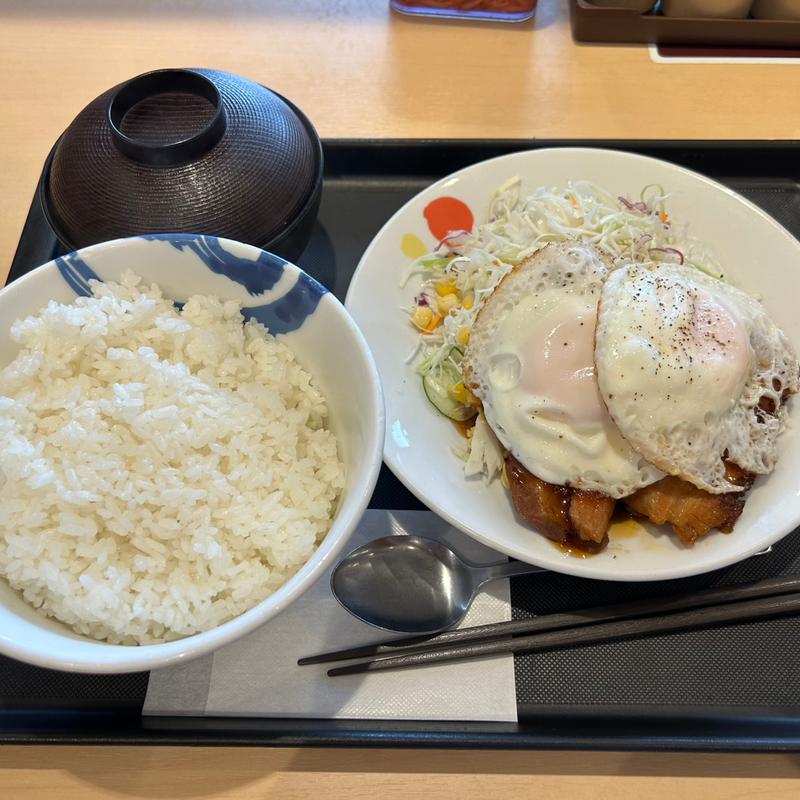 チャーシューエッグ定食(松屋 入場店（松のや併設）)