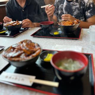 炭火焼き豚丼（中）