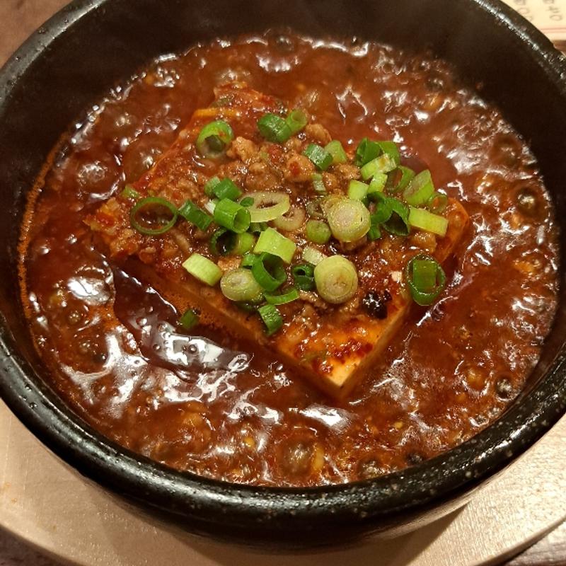 麻婆豆腐(琉球餃子マニア)