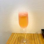 すもものベリーニ