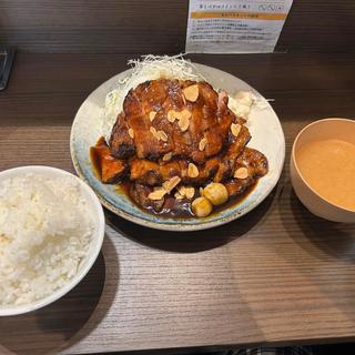 トンテキ定食スーパー3 ご飯大盛り(豚屋 鳥山)