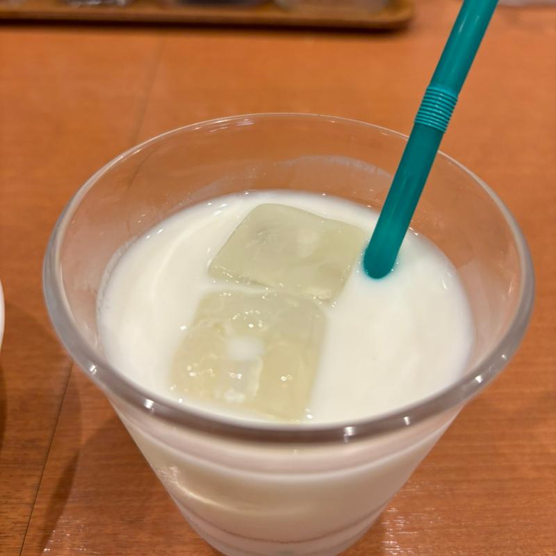 ラッシー(パクパクもりもり)