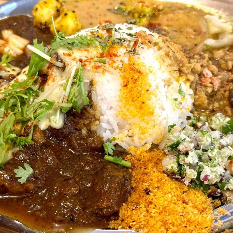 スパイスカレー2種盛り(THUNDER CURRY (サンダーカリー))