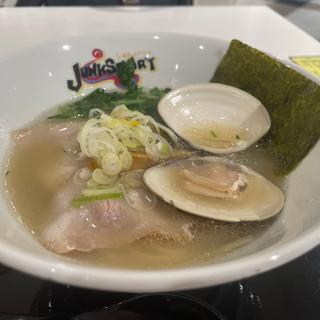 地鶏とハマグリの潮そば(らーめんSTYLE JUNK STORY 阪急三番街店)