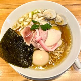 蛤 魚節 鶏のトリプルSOBA 味玉(むぎとオリーブ 銀座店)