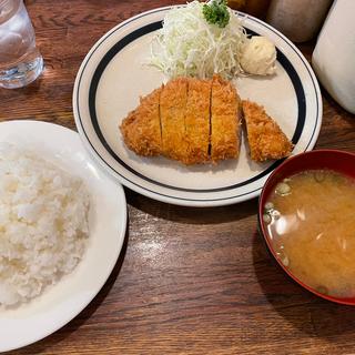 熟成ロースカツ定食(かつれつ四谷たけだ )