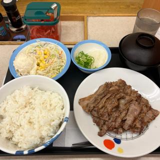 牛焼肉W定食　特盛　ポテサラ(松屋 足立保塚店 )