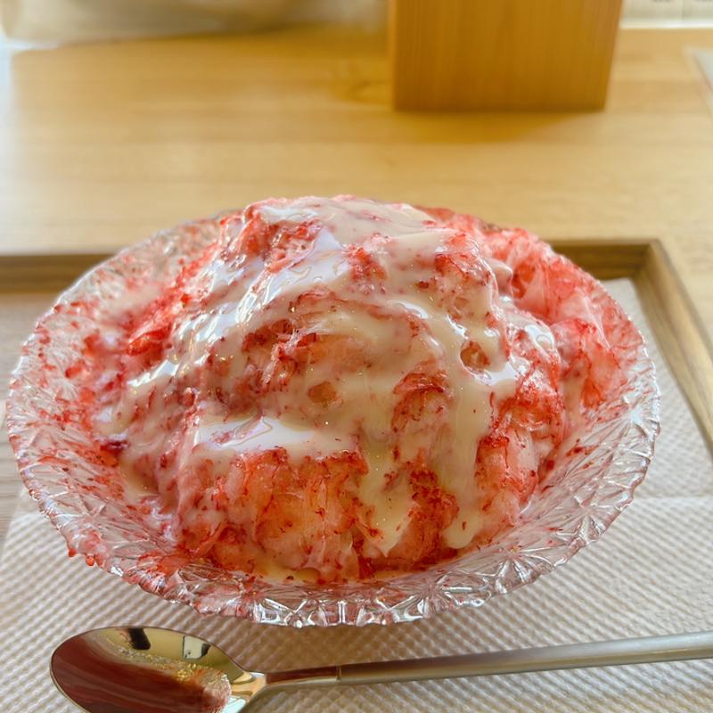 ふわふわまるごといちごけずり　プレーン(フルーツガーデンやまがたカフェ（FGYCAEE）)