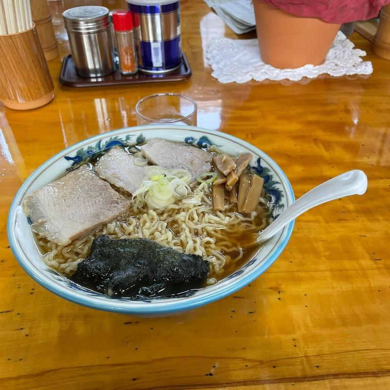 ラーメン 中盛り(いろは食堂)