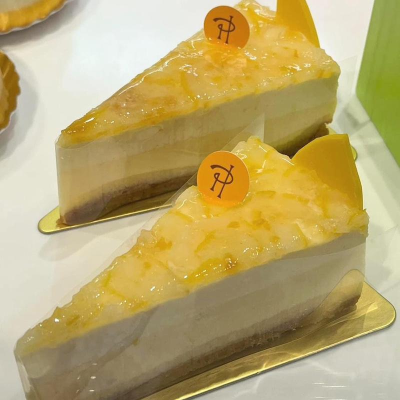 チーズケーキアンフィニマンシトロン(ピエール・エルメ・パリ 二子玉川東急フードショー （PIERRE HERME PARIS）)