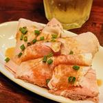 栗豚のローストポーク(Wine Stand Basil)