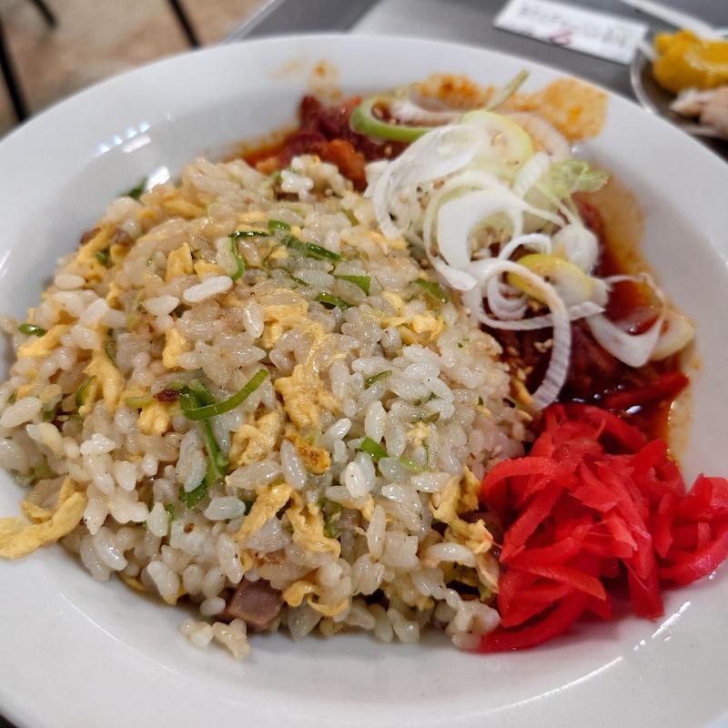 辛ホルチャーハン(大衆めし とん平食堂 柏店)