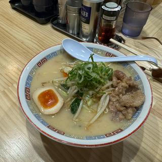 塩とんこつ(どさん子ラーメン 境川店)