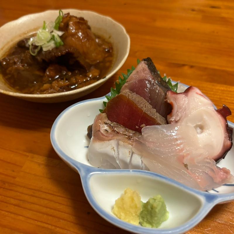 お刺身の盛り合わせ(MASS （マス）)