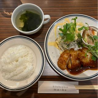 (kitchen bar ma‐ha)