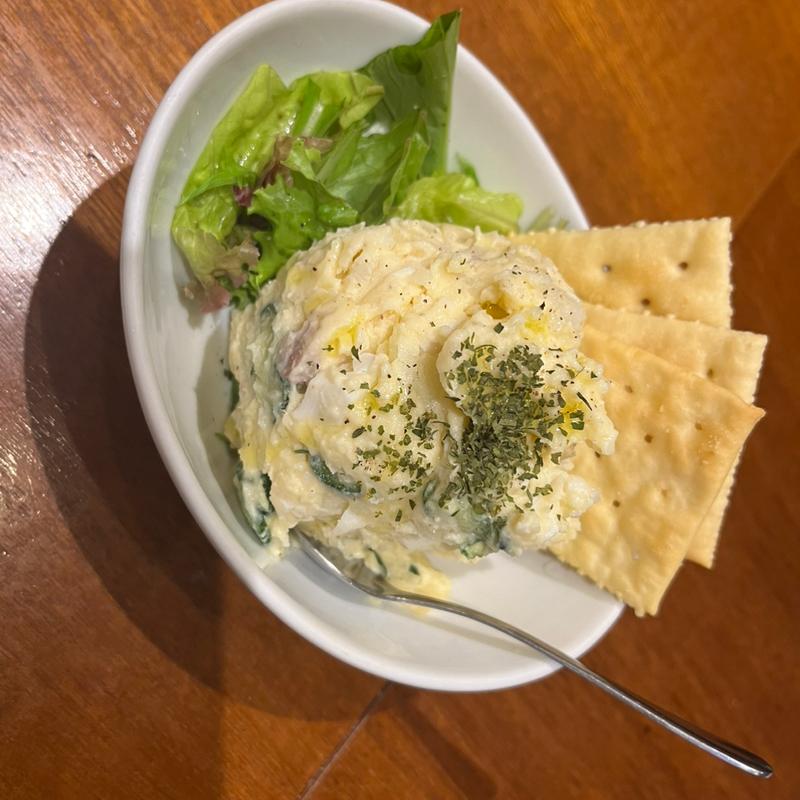 octoポテサラ(たこ焼き創作バルOCTO 西田辺店)