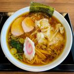 ワンタンメン