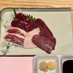 特選馬刺し盛合せ