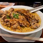でか肉担々麺