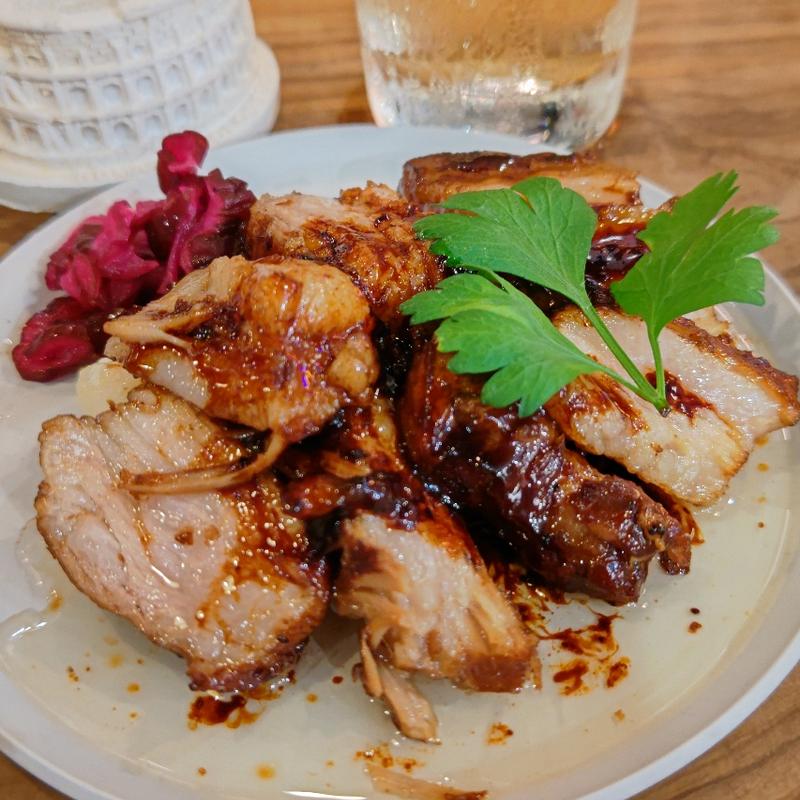 ホロホロ煮豚のバルサミコ仕立て(和い和いイタリアン酒場 とんとんとんきぃ)