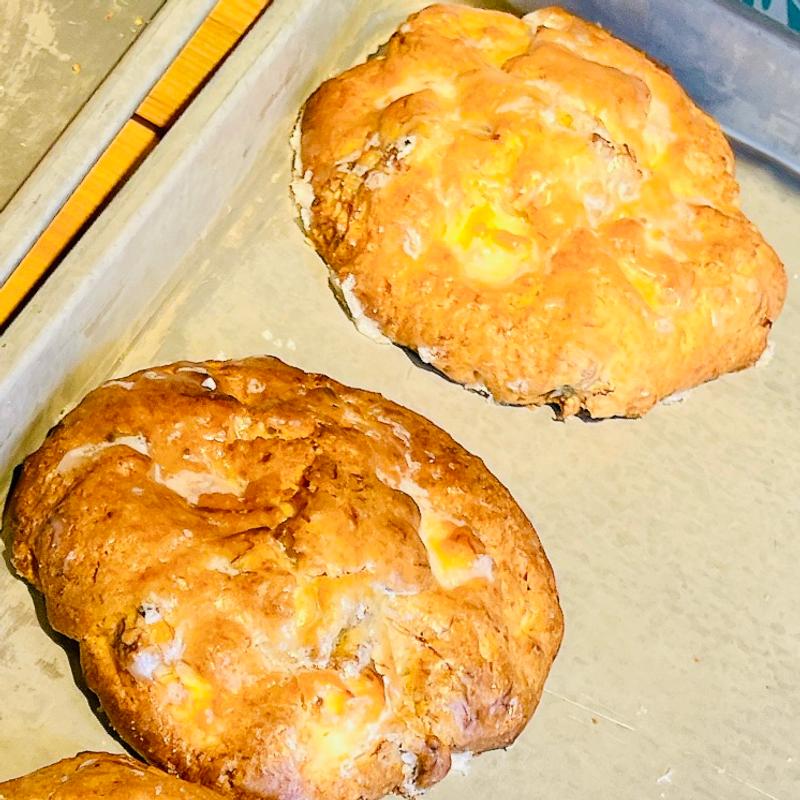 バナナクリームチーズスコーン(Pacific BAKERY)