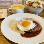 ハンバーグ シャリアピンソース(フレンチ食堂 Bochi Bochi)