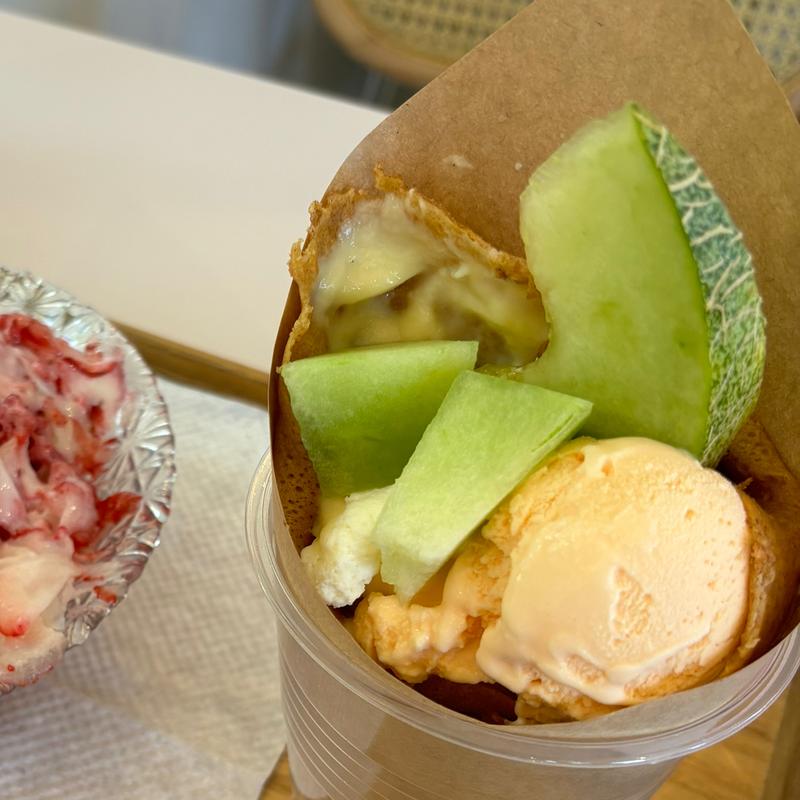 メロンと梨の米粉もちもちフルーツクレープ(フルーツガーデンやまがたカフェ（FGYCAEE）)