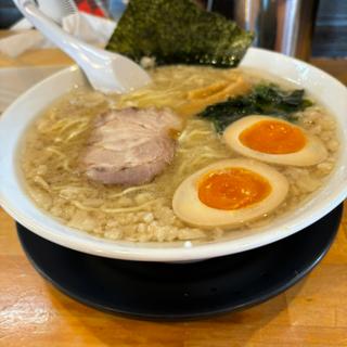 背脂ラーメン(ラーメンショップ椿)