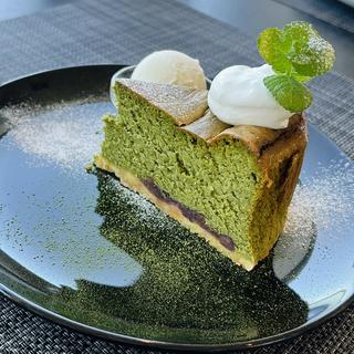 本日のケーキ（宇治抹茶#宇治抹茶チーズケーキ）
