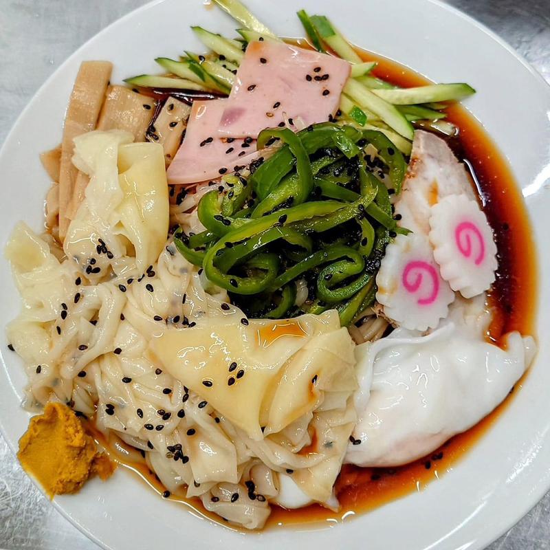 冷やし五目 雲呑 半熟玉子(中華そば みたか )