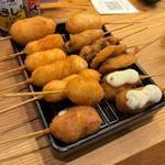 串カツ(大正五年創業 串かつ ぎふや本家 大阪新世界店)