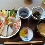 海鮮丼(味処旬鮮ごゑん （GOEN）)